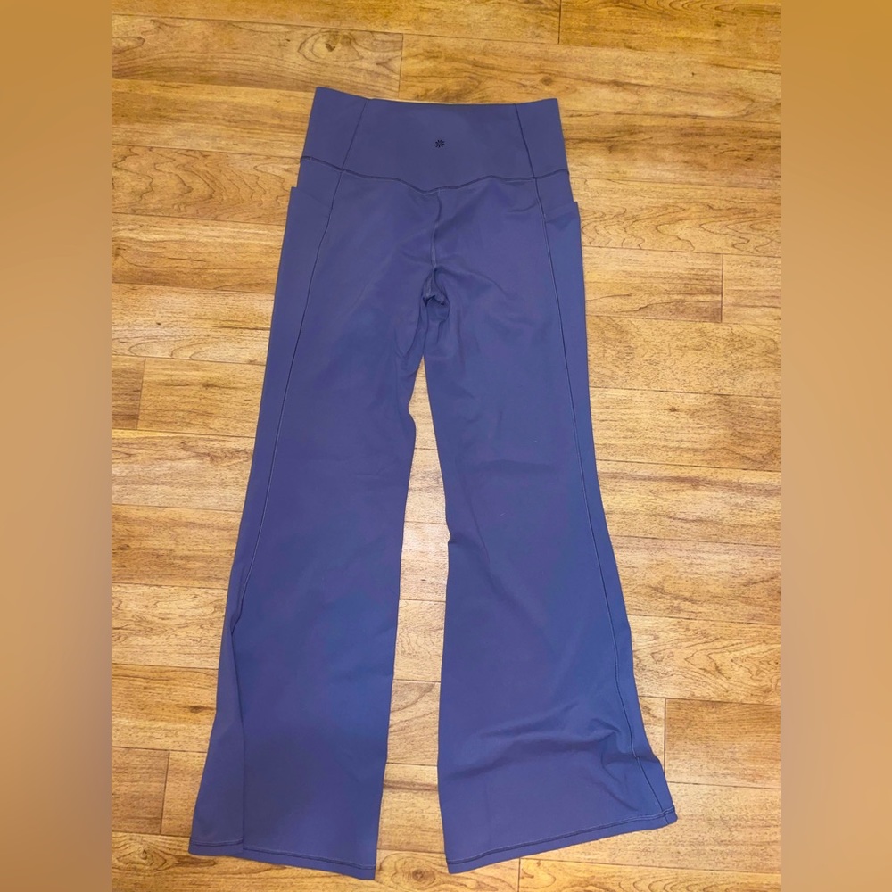 Athleta Salutation Stash Flare Pant purple size L